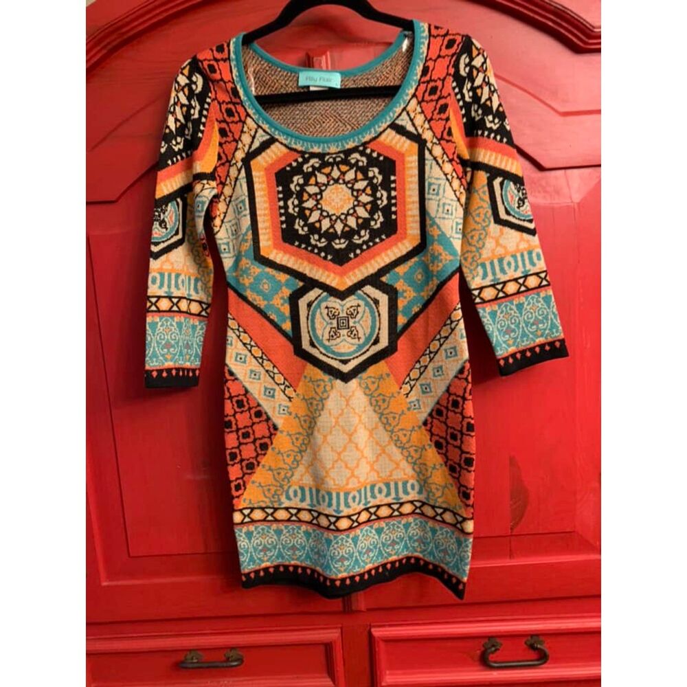 Gorgeous Filly Flair Size Small Patterned Light Sweater Dress Designer Look EUC
